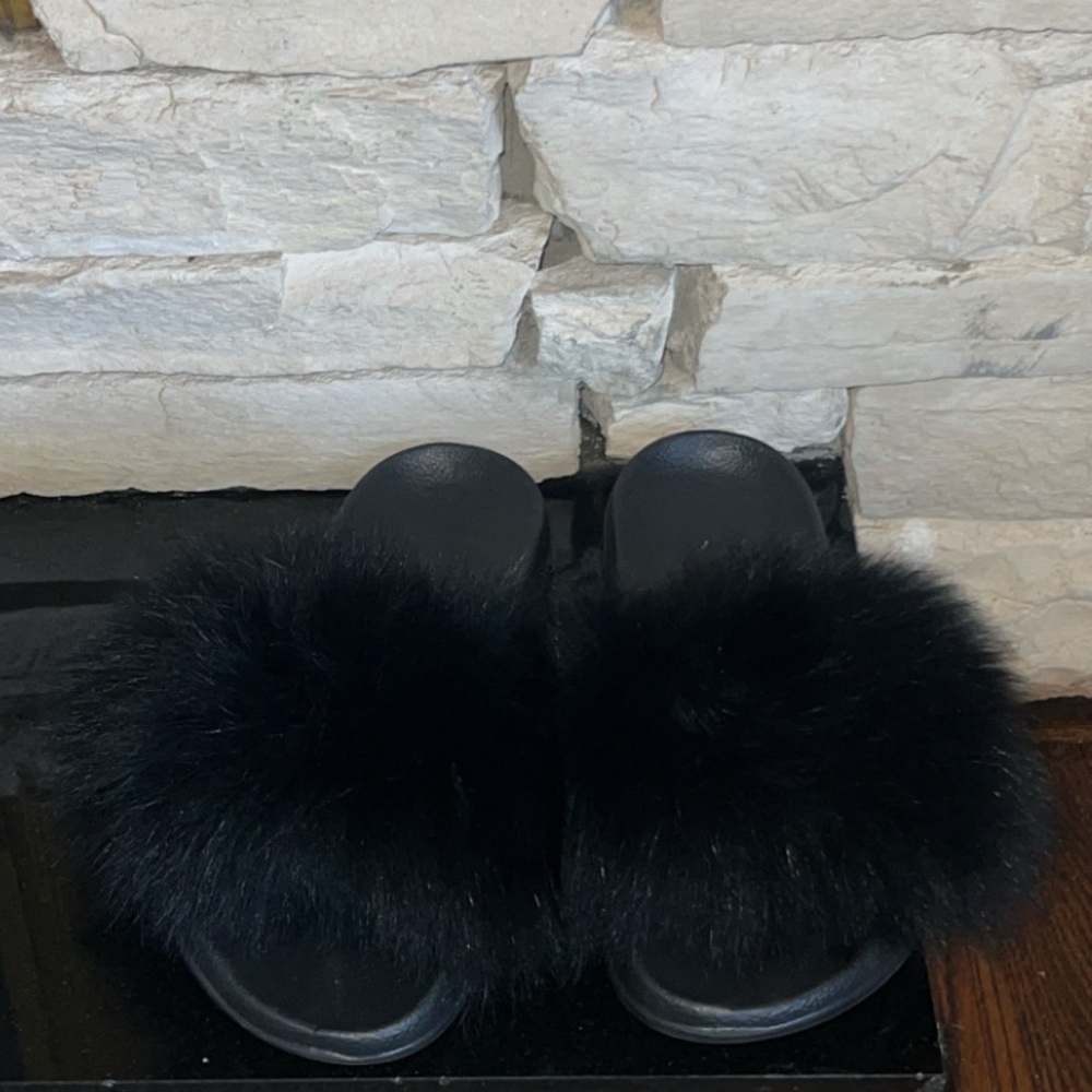 Fuzzy Slides - Picture 3 of 5